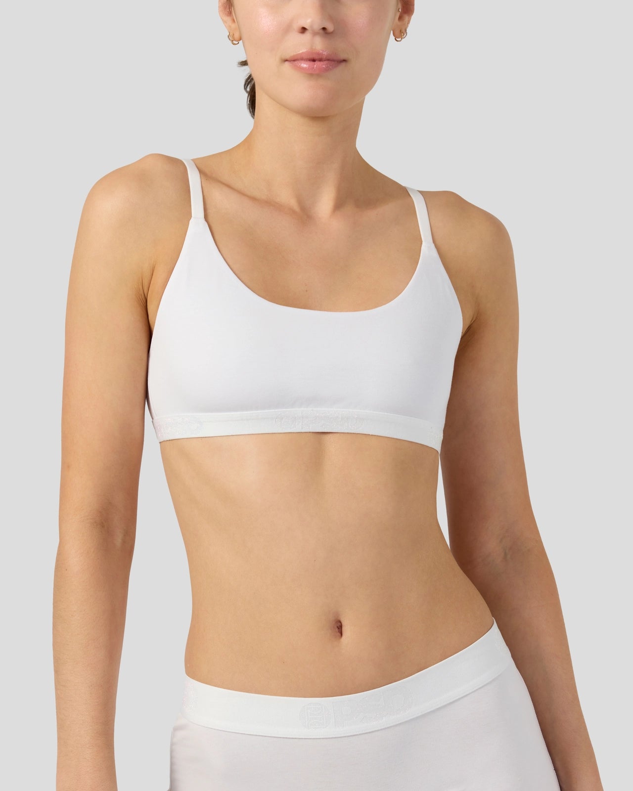 MODAL SOLIDS - WHITE